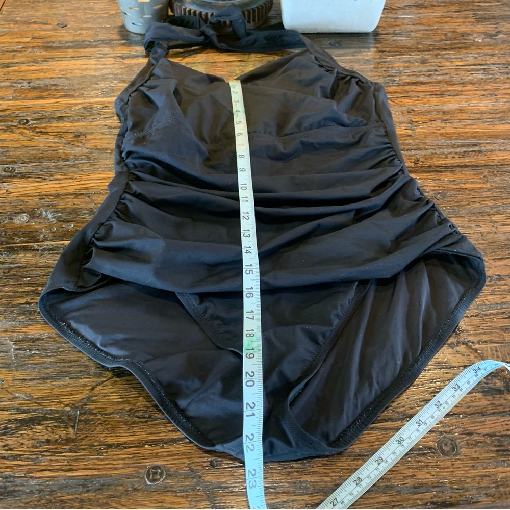 Tommy Bahama Classic Black Bathing Suit One Piece Cinched Wrap Bust Halter Ties - Picture 10 of 16